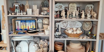 Händler - überwiegend selbstgemachte Produkte - Salzburg - Ein kleiner Blick in unseren Ausstellungsraum ... - Ars Lüftenegger