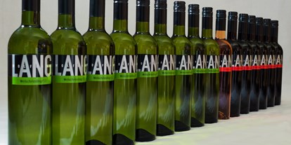 Händler - regionale Produkte aus: Obst - Weingut Wolfgang Lang Qualitätswein regional - Weingut Wolfgang Lang