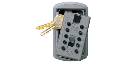 Händler - Produkt-Kategorie: Haus und Garten - Wien - KeySafe für kontaktlose Schlüsselübergabe - Klaus Madzar | schlüsselbox.at