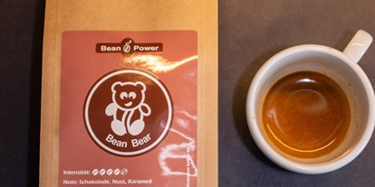 Händler - Art der Abholung: kontaktlose Übergabe - Steiermark - Bean Bear // Espresso
100 % Arabica aus Nicaragua
Fair und Direkt gehandelt - Bean Power - Coffee and more