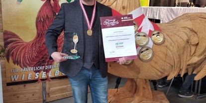 Händler - Unternehmens-Kategorie: Hofladen - Oberösterreich - Landessieger Apfel Cuvée aus dem Eichenfass ☺️ - Rony's Schnapsladen