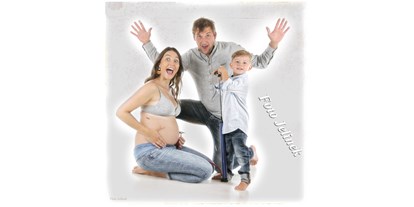 Händler - Produkt-Kategorie: Baby und Kind - Salzburg - Babybauchshooting - Foto Jelinek - Rudolf Thienel