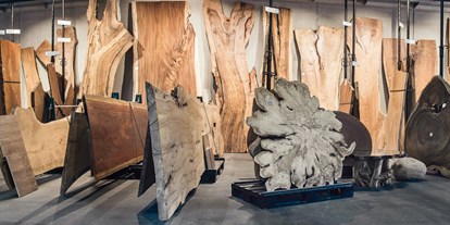 Händler - Unternehmens-Kategorie: Handwerker - Salzburg - Ausstellung der Originalhölzer, die reproduziert werden - SUN WOOD by Stainer 