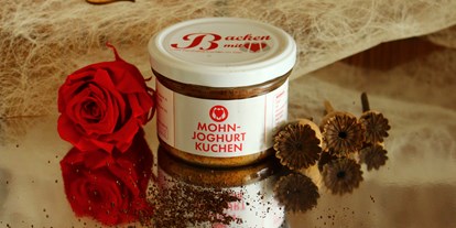 Händler - regionale Produkte aus: Obst - Mohn Joghurt Kuchen  - Backen mit Herz e.U. 