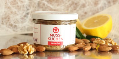 Händler - bevorzugter Kontakt: per E-Mail (Anfrage) - Oberösterreich - Nusskuchen glutenfrei
ohne Mehl, mit Haselnüsse, Walnüsse und Mandeln - Backen mit Herz e.U.