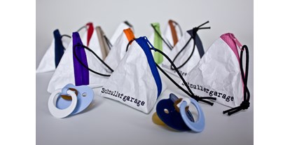 Händler - Produkt-Kategorie: Kleidung und Textil - Wien - Taschen wie aus Papier!
Schnullergaragen - Taschen wie aus Papier!