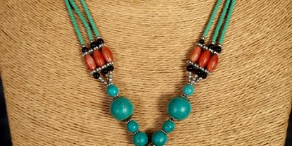 Händler - Mattsee - 022 Halskette aus Nepal €55 - Galerie der Sinne - Mattsee