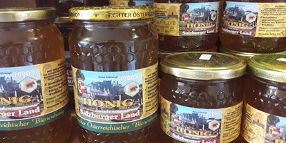 Händler - überwiegend regionale Produkte - Salzburg - Honig aus Hof bei Salzburg - Helgas Genusswelt-Feinkost Italien - Österreich