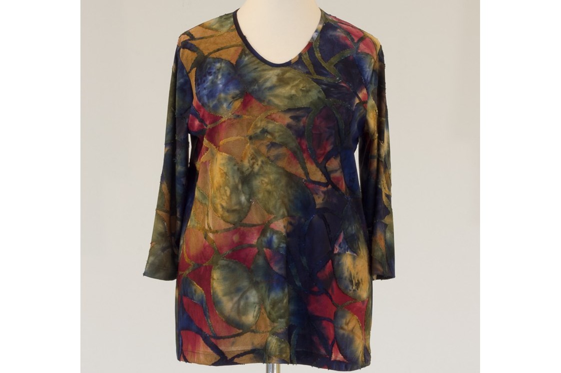 Direktvermarkter: Shirt Batik - urban // collection - Trendmode aus dem Vulkanland